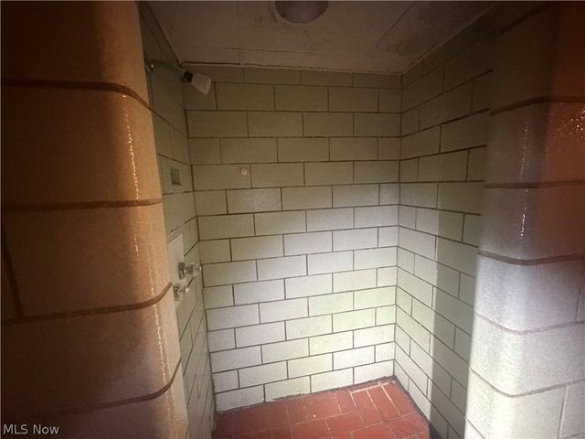 428 W Midlothian Boulevard, Youngstown, OH 44511