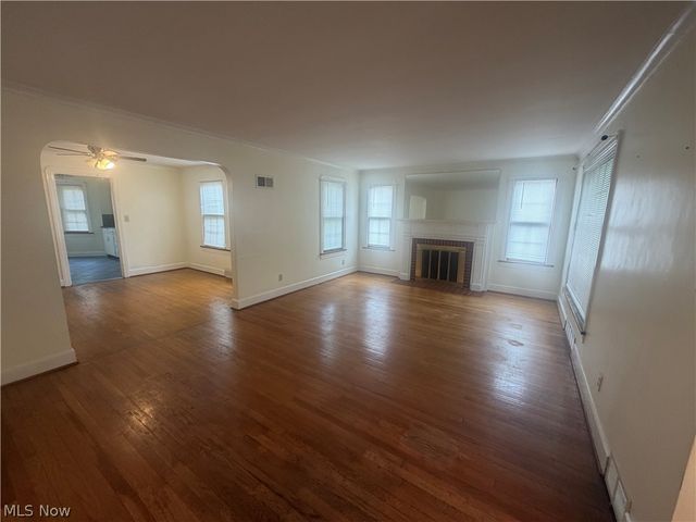 428 W Midlothian Boulevard, Youngstown, OH 44511