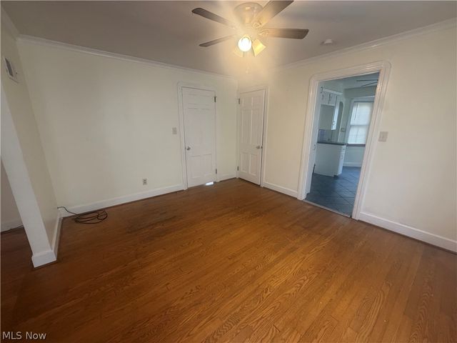 428 W Midlothian Boulevard, Youngstown, OH 44511
