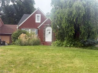 428 W Midlothian Boulevard, Youngstown, OH 44511