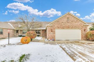 1811 E Amber Lane A, Urbana, IL 61802