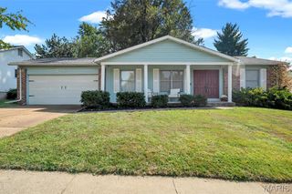 205 Barkwood Trails Drive, St Peters, MO 63376