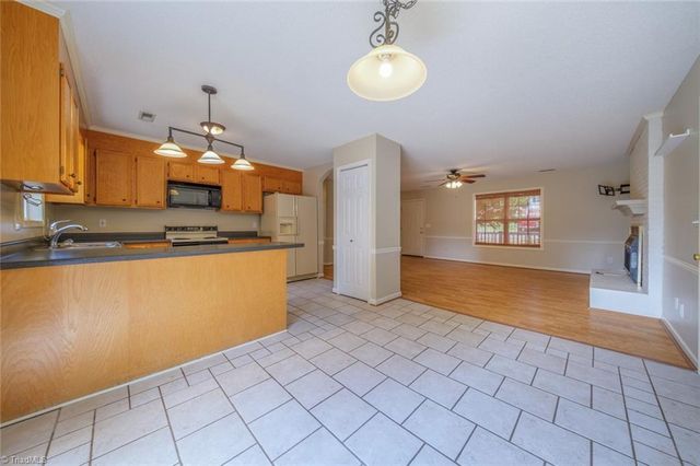 355 Christine Court, Winston-salem, NC 27127