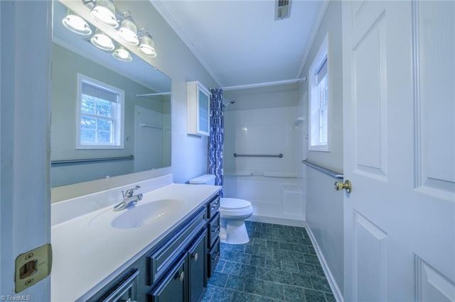 355 Christine Court, Winston-salem, NC 27127