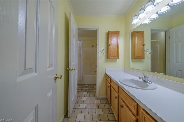 355 Christine Court, Winston-salem, NC 27127