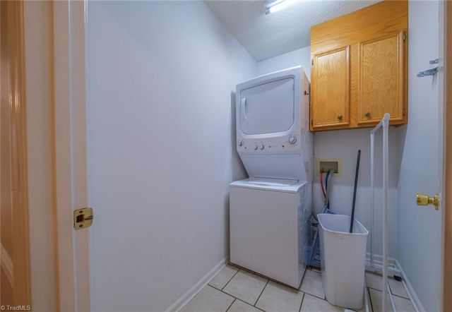 355 Christine Court, Winston-salem, NC 27127