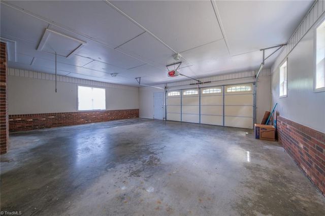 355 Christine Court, Winston-salem, NC 27127