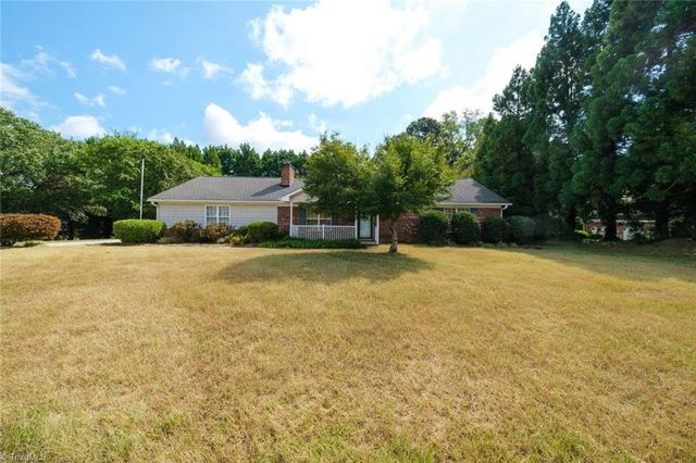 355 Christine Court, Winston-salem, NC 27127