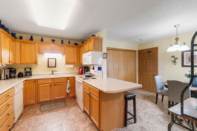 4408 Nostalgia Lane, Waterloo, IA 50701