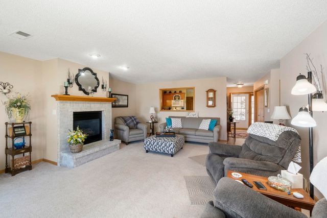 4408 Nostalgia Lane, Waterloo, IA 50701