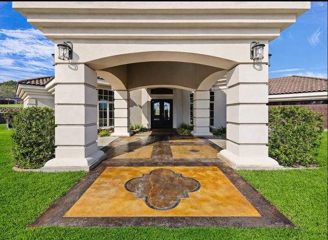 989 Mustang Dr., Longview, TX 75605