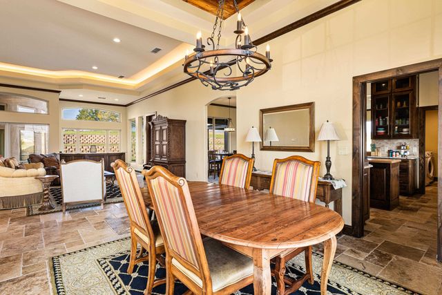 989 Mustang Dr., Longview, TX 75605