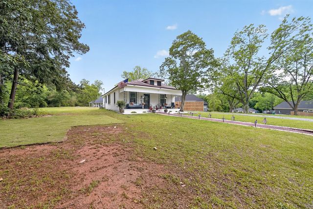 9020 Mullins Road, Smiths Station, AL 36877