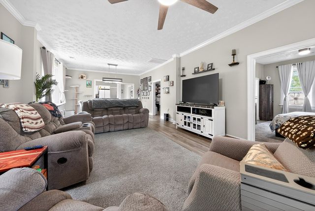 9020 Mullins Road, Smiths Station, AL 36877