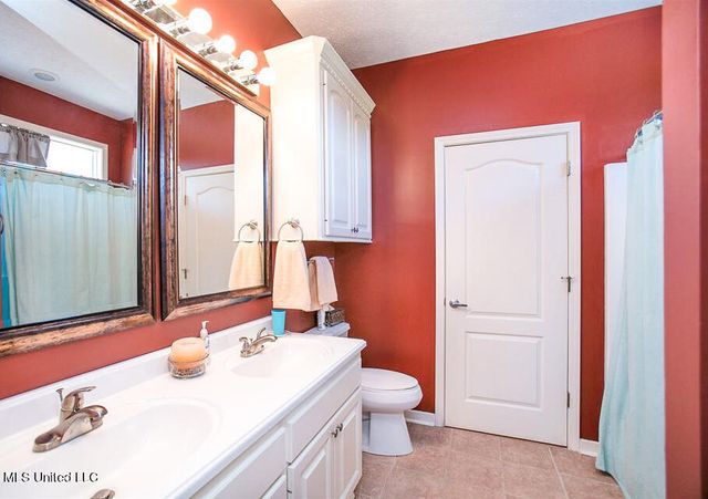 708 Ratliff Ferry Road, Canton, MS 39046