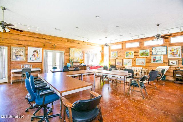708 Ratliff Ferry Road, Canton, MS 39046