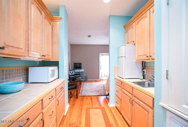 708 Ratliff Ferry Road, Canton, MS 39046