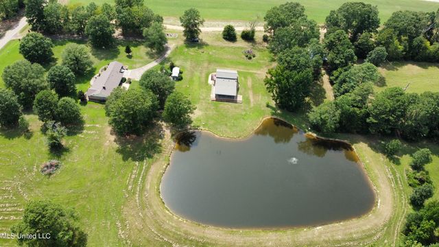 708 Ratliff Ferry Road, Canton, MS 39046