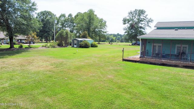 708 Ratliff Ferry Road, Canton, MS 39046