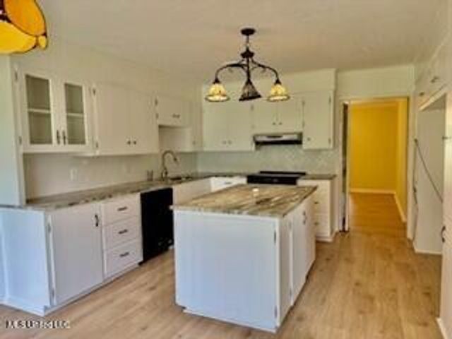 708 Ratliff Ferry Road, Canton, MS 39046