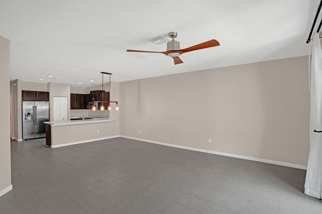 4208 N DIXIE Highway 25, Oakland Park, FL 33334