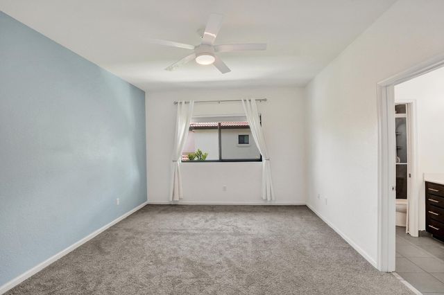 4208 N DIXIE Highway 25, Oakland Park, FL 33334