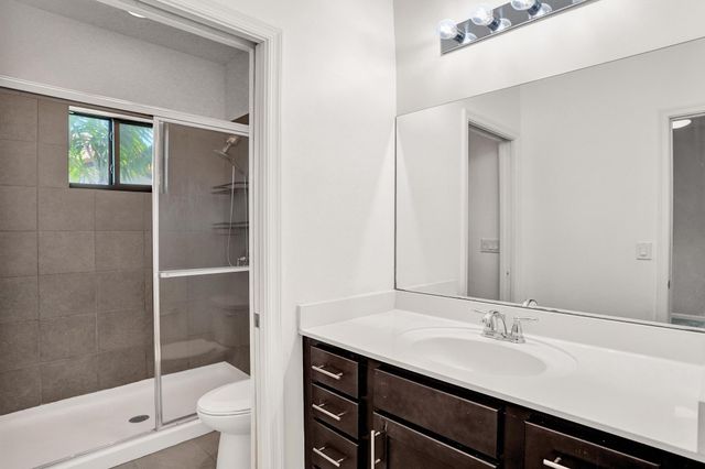 4208 N DIXIE Highway 25, Oakland Park, FL 33334