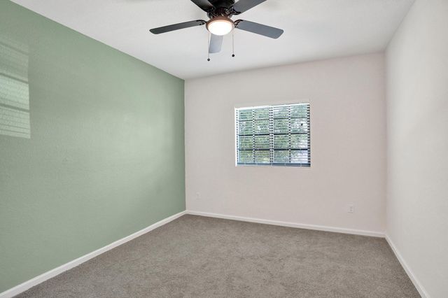 4208 N DIXIE Highway 25, Oakland Park, FL 33334