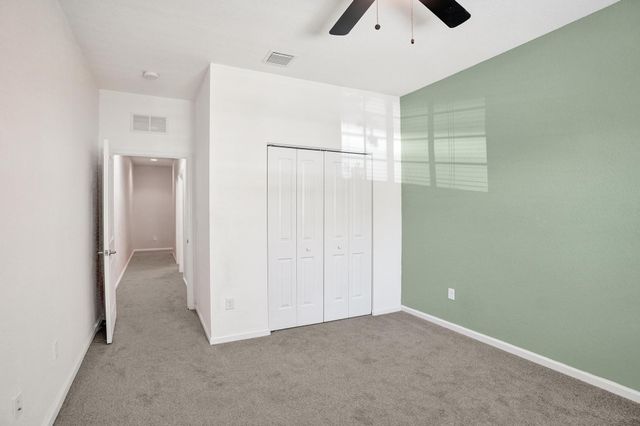 4208 N DIXIE Highway 25, Oakland Park, FL 33334