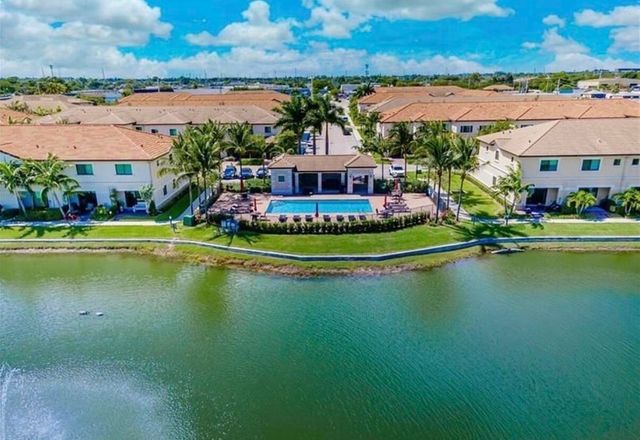 4208 N DIXIE Highway 25, Oakland Park, FL 33334