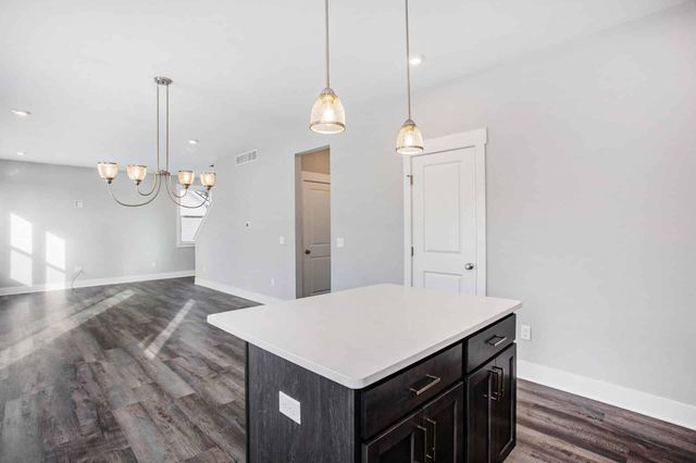 6823 Loggers Ridge Run SE, Caledonia, MI 49316