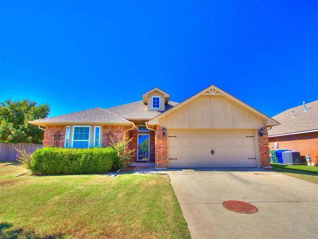 2000 Pelham Drive, Norman, OK 73071