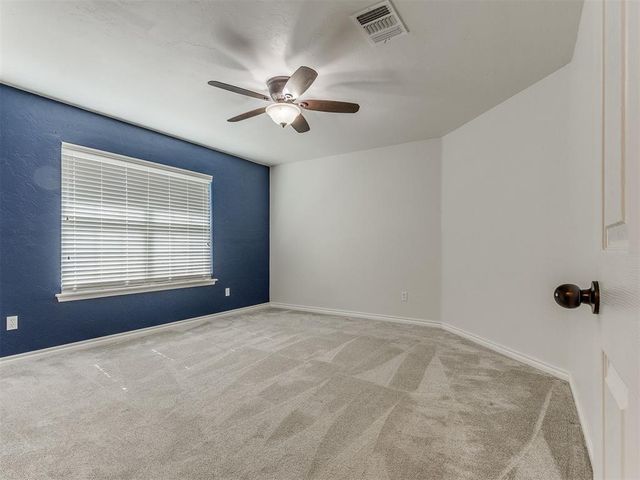 2000 Pelham Drive, Norman, OK 73071