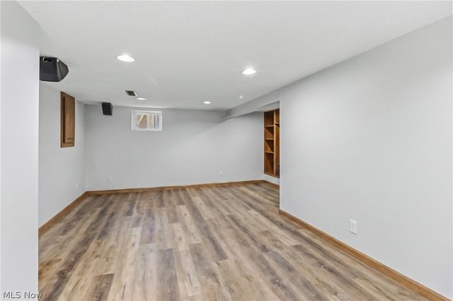330 N Hawkins Avenue, Akron, OH 44313