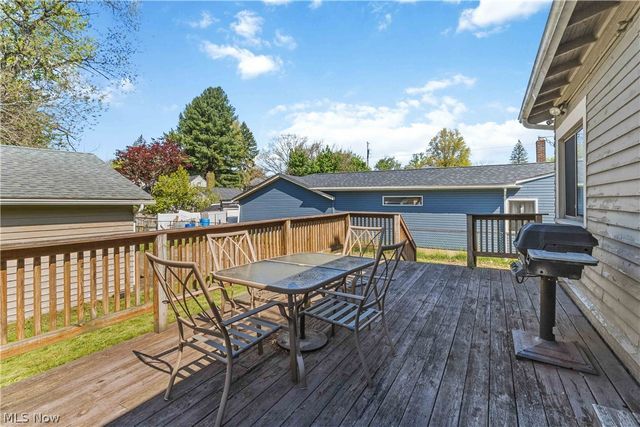 330 N Hawkins Avenue, Akron, OH 44313