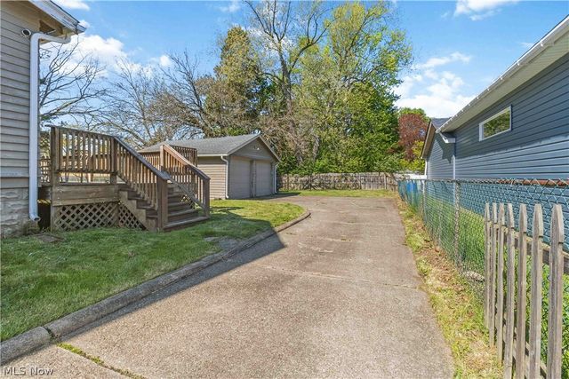 330 N Hawkins Avenue, Akron, OH 44313