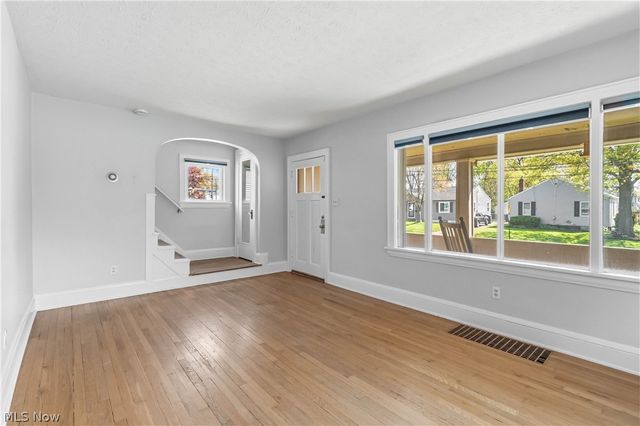330 N Hawkins Avenue, Akron, OH 44313