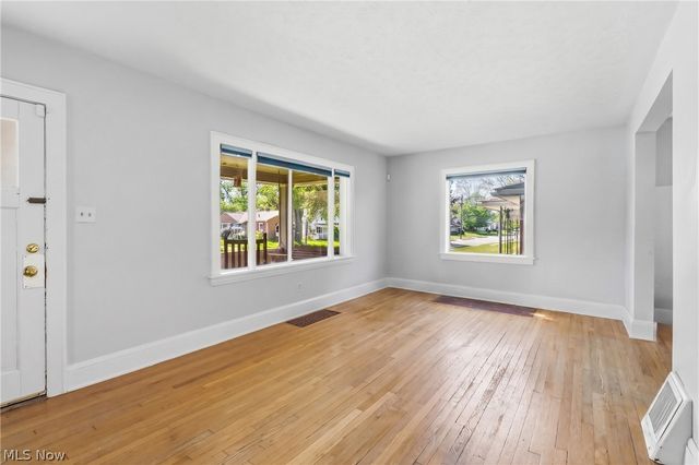 330 N Hawkins Avenue, Akron, OH 44313