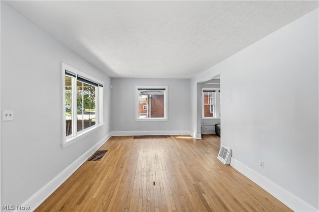 330 N Hawkins Avenue, Akron, OH 44313