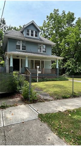 9910 Parmelee Avenue, Cleveland, OH 44108