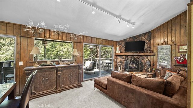 582 Kuffel Canyon Road, Lake Arrowhead, CA 92352