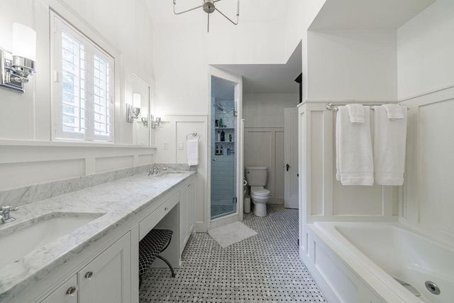 42 Camden NE Road, Atlanta, GA 30309