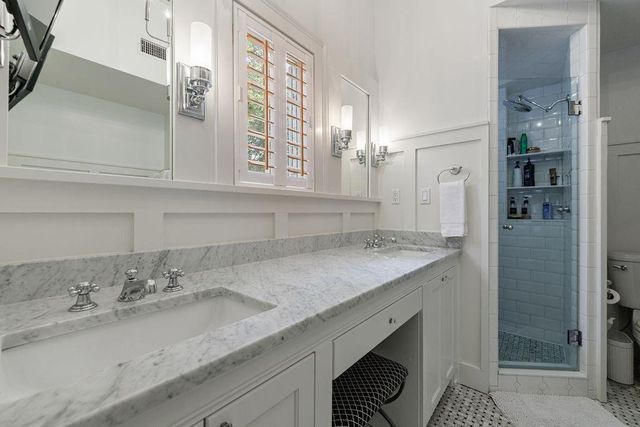 42 Camden NE Road, Atlanta, GA 30309