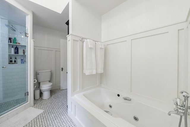 42 Camden NE Road, Atlanta, GA 30309