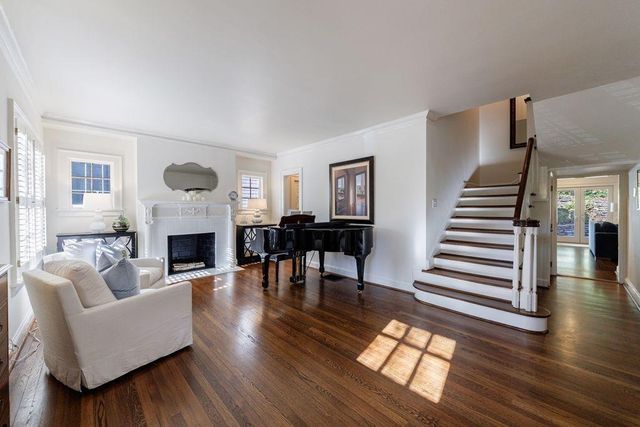 42 Camden NE Road, Atlanta, GA 30309