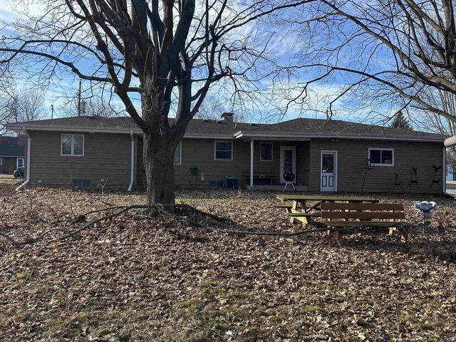 128 HORN STREET, Brillion, WI 54110