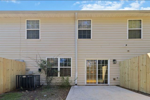 702 Georgetown Court, Jonesboro, GA 30236