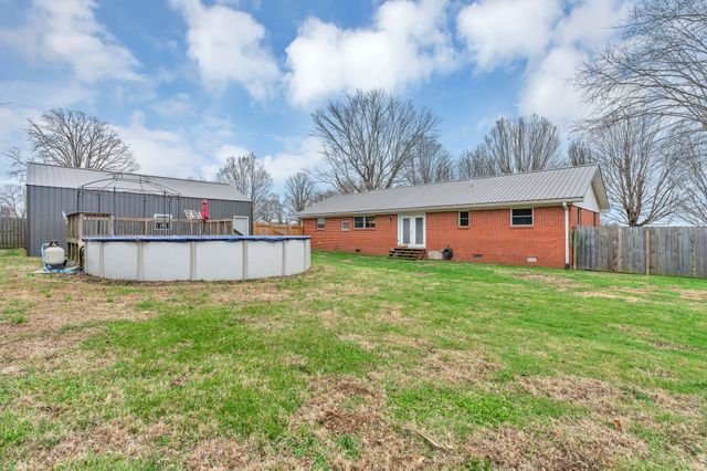 1175 Summertown Hwy, Hohenwald, TN 38462