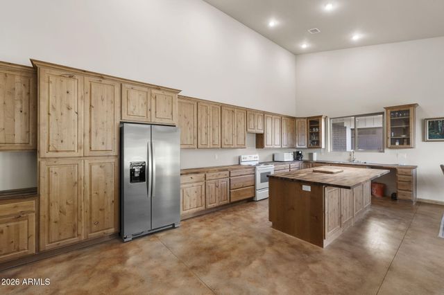 4430 S Last Claim Lane, Prescott, AZ 86303