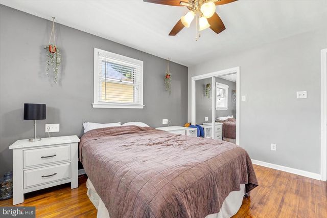 732 W 3RD AVE, Runnemede, NJ 08078